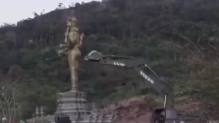 Thailand-Cambodia Border Clashes Escalate as Ancient Vishnu Statue Demolished Thailand Cambodia clashes