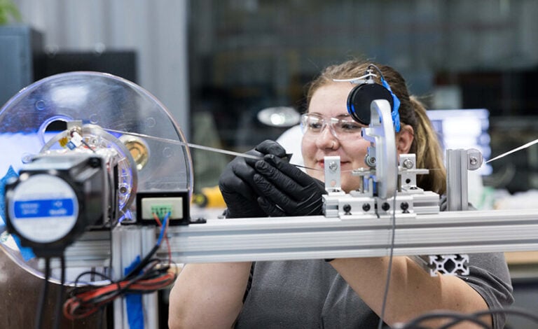 Thea Energy Unveils AI-Enhanced Fusion Reactor to Slash Clean Power Costs