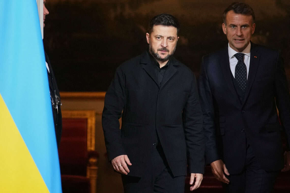 Ukrainian President Zelenskiy visits counterpart Macron in Paris