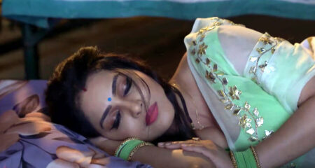 রিলিজ হল রোমান্সে ভরপুর নতুন ওয়েব সিরিজ, ভুলেও কারও সামনে দেখবেন না ওয়েব সিরিজ