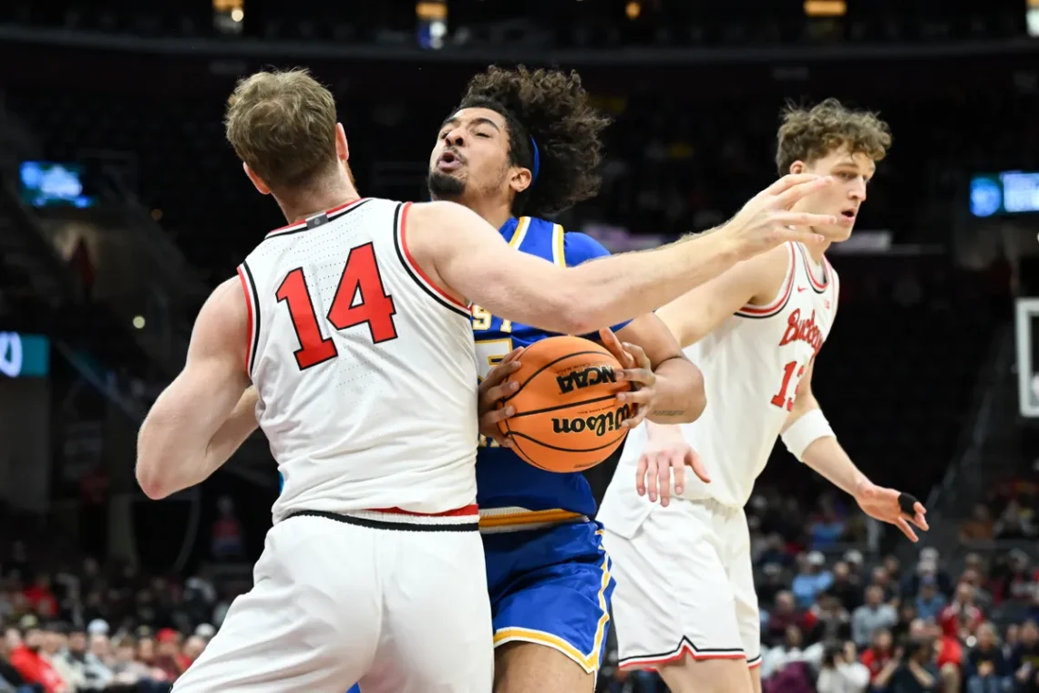 West Virginia Meets Ohio State in Critical Basketball Showdown on Neutral Court