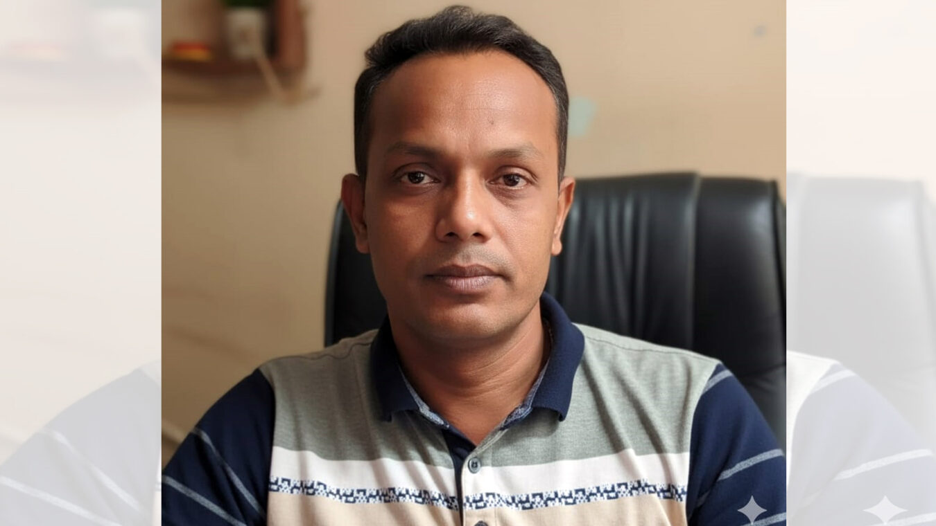 ক্ষমতাধর আসলে কে