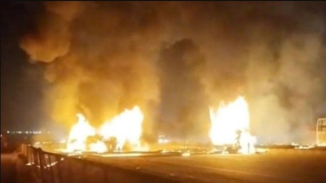 ভারতে বাসে আগুন