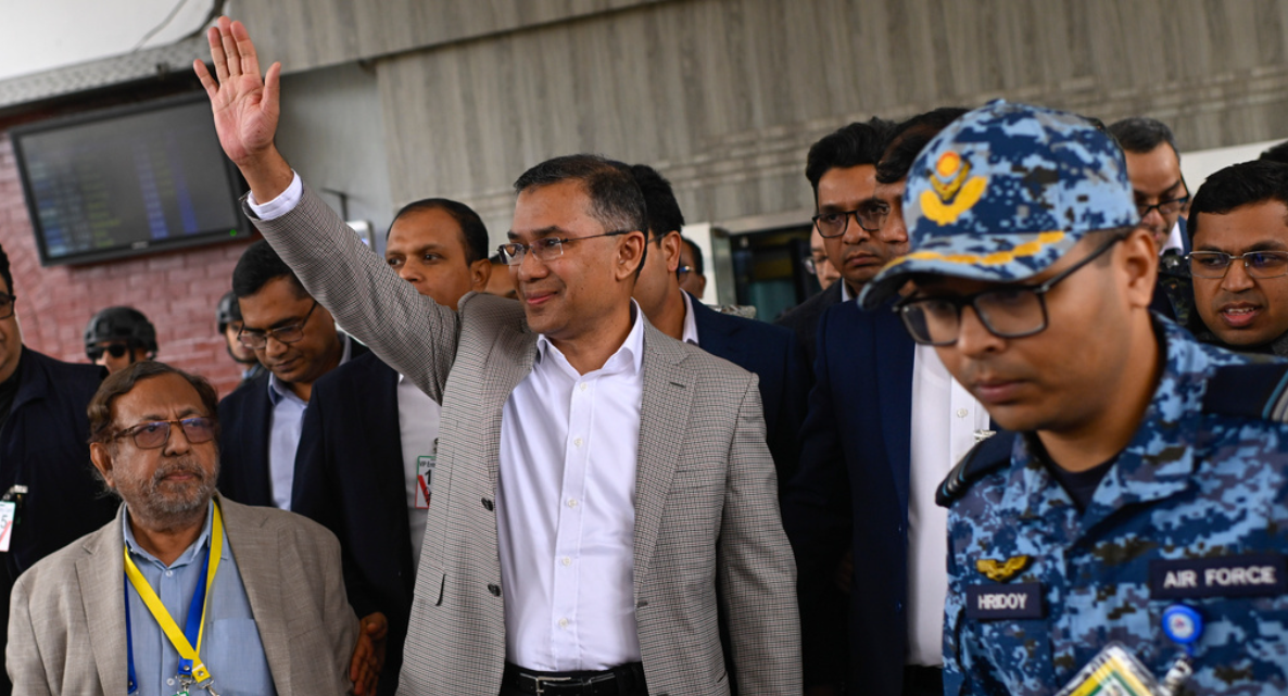 exiled political leader return