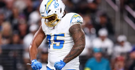 Chargers' Tuli Tuipulotu Quietly Chasing NFL Sack Crown After Dominant Cowboys Win