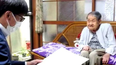 ১১৪ বছর বয়সেও সক্রিয়, জানালেন দীর্ঘায়ুর গোপন রহস্য দীর্ঘায়ুর গোপন রহস্য