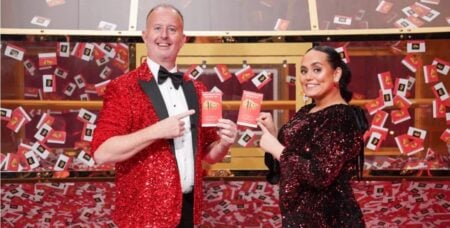 লটারি জিতলেন দুই বাংলাদেশি