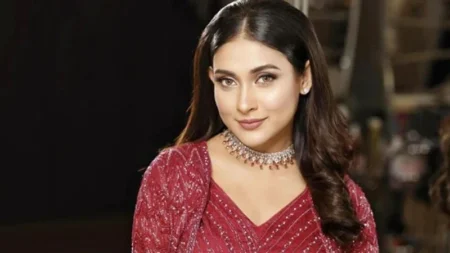 অভিনেত্রী মেহজাবীন চৌধুরী