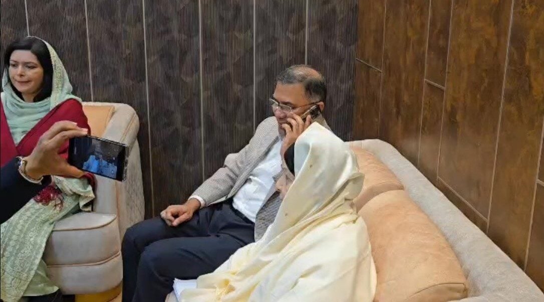 তারেক রহমানের ফোনালাপ