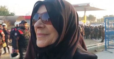 ইমরান খান