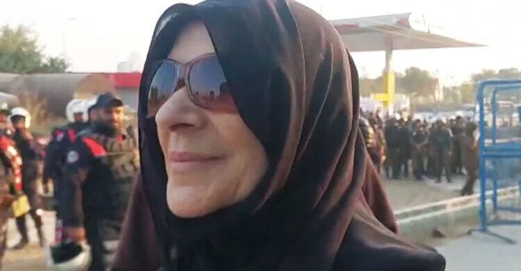 ইমরান খান