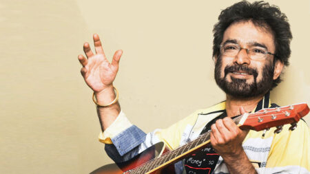 কনসার্ট বাতিল, হাসপাতালে গায়ক নচিকেতা