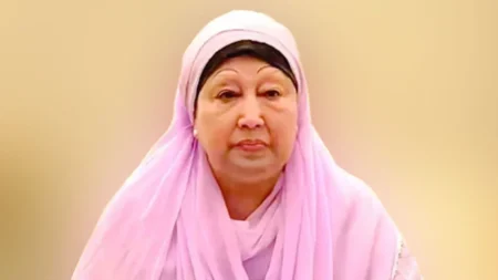 চিকিৎসা গ্রহণ