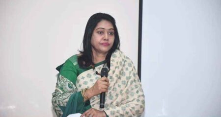 তথ্য সচিব