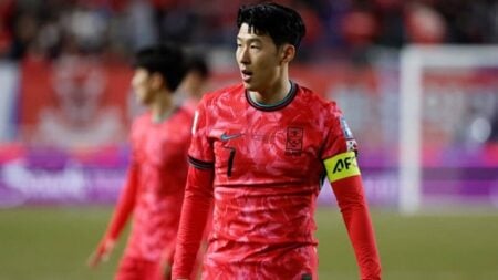 দ. কোরিয়ার তরুণী