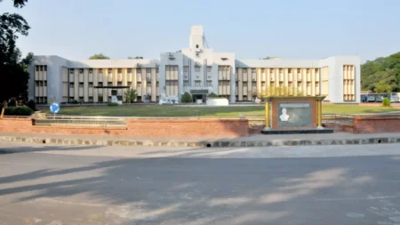 পদত্যাগ