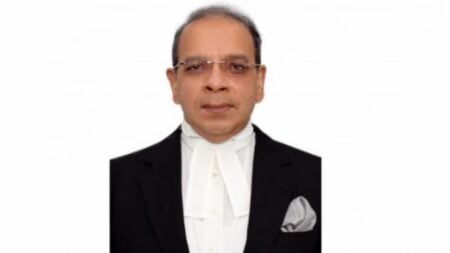 স্থায়িত্ব বজায় রাখাই বড় কাজ: প্রধান বিচারপতি প্রধান বিচারপতি