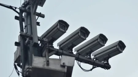 ১৪০০ ক্যামেরা