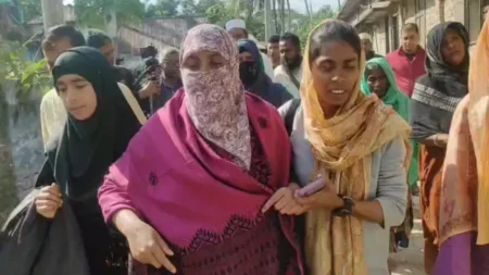 ২০০ বছরের লড়াই