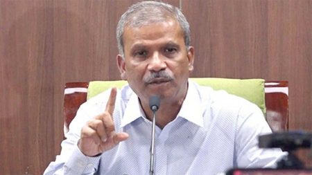 যথেষ্ট সংস্কার হয়েছে : আসিফ নজরুল আসিফ নজরুল