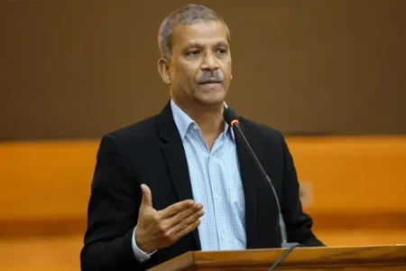 আসিফ নজরুল