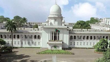 ৫০তম বিসিএসের প্রিলিমিনারি পরীক্ষা স্থগিত চেয়ে রিট প্রিলিমিনারি পরীক্ষা