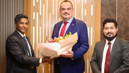 ঢাকায় নতুন মার্কিন রাষ্ট্রদূত ব্রেন্ট ক্রিস্টেনসেন মার্কিন রাষ্ট্রদূত