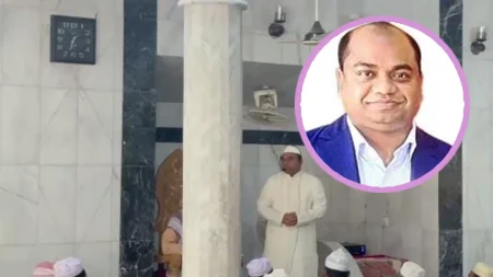 মসজিদে ধানের শীষে ভোট চাইলেন বিএনপির প্রার্থী বিএনপির প্রার্থী