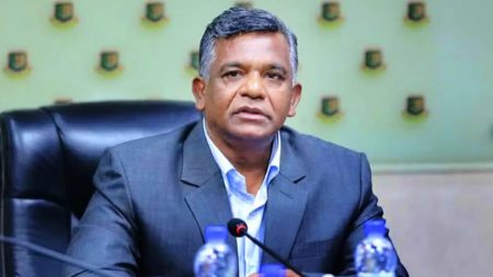 ‘বিশ্বকাপ কে না খেলতে চায়’, অলৌকিক কিছুর আশায় বিসিবি সভাপতি