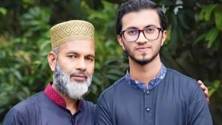 পিএসসির সাবেক সেই ড্রাইভারের ছেলে সিয়াম গ্রেপ্তার পিএসসি
