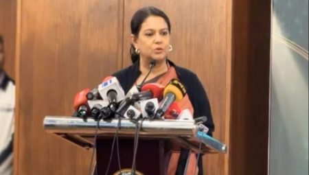 যদি পরিবর্তন চান, সংস্কার চান তাহলে হ্যাঁ ভোট দিন: তথ্য উপদেষ্টা তথ্য উপদেষ্টা