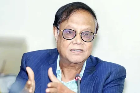 একসঙ্গে সব দুর্বল ব্যাংক ঠিক করা সম্ভব নয়: গভর্নর গভর্নর