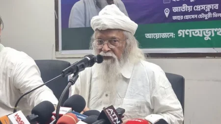 জামায়াত-যুক্তরাষ্ট্র নীতিগত যোগাযোগ গভীর উদ্বেগের অশনিসংকেত: ফরহাদ মজহার গভীর উদ্বেগের বার্তা