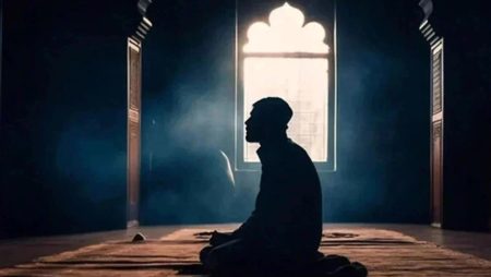 কোরআন ও হাদিসের আলোকে দুনিয়াপ্রীতির মাপকাঠি দুনিয়া