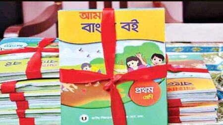 নতুন পাঠ্যবইয়ে উঠে এলো ভোট ডাকাতির ইতিহাস নতুন পাঠ্যবই