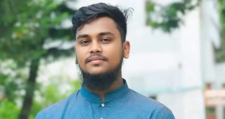 নওগাঁয় বিএনপি করায় মসজিদের মুয়াজ্জিনকে চাকরি থেকে অব্যাহতির অভিযোগ