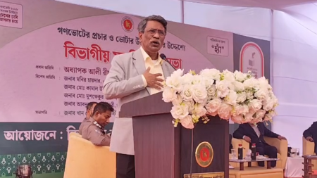 গণভোটে ‘হ্যাঁ’-এর পক্ষে সরকারের প্রচার বৈধ : আলী রীয়াজ সম্পূর্ণ বৈধ