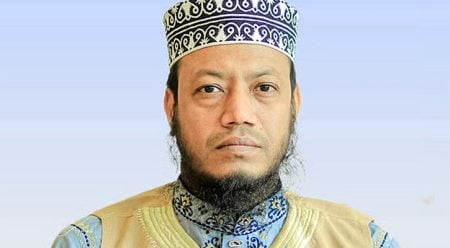 ভোরে আমির হামজার ফেসবুক পোস্ট, মুহূর্তেই ভাইরাল Amir