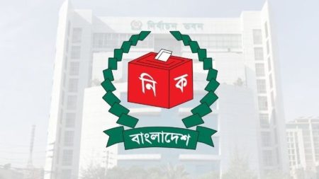 ভোটকেন্দ্রে বিএনসিসি
