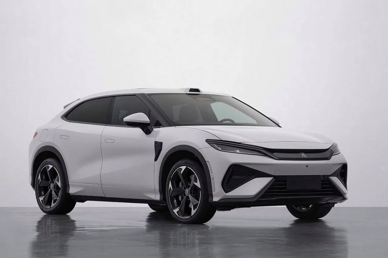 BYD Sets Lower Price for Song Ultra EV Ahead of China Launch