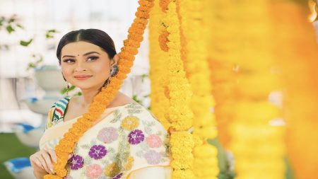 ব্যক্তিগত বিষয়ে মুখ খুললেন বুবলী বুবলী