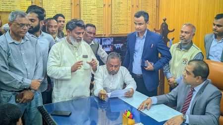 ডিসিকে অভিশাপ দিলেন বিএনপির পরাজিত প্রার্থী এমদাদুল হক বিএনপির পরাজিত প্রার্থী