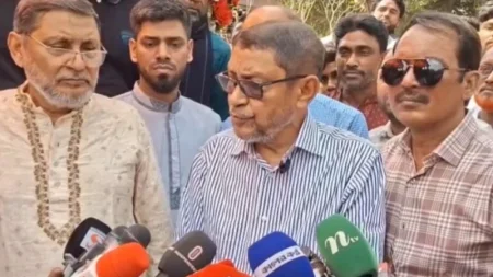 স্বাস্থ্যমন্ত্রী