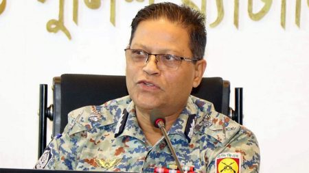 পুলিশের নতুন আইজিপি আলী হোসেন ফকির আইজিপি
