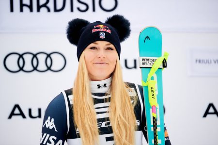 Lindsey Vonn’s Olympic Hopes Remain Alive After Knee Injury, Coach Says Lindsey Vonn