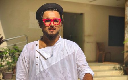 বিয়ের প্রলোভনে ‘টাকা আত্মসাৎ’, মা-স্ত্রীসহ নোবেলের বিরুদ্ধে গ্রেপ্তারি পরোয়ানা Mainul Ahsan Noble