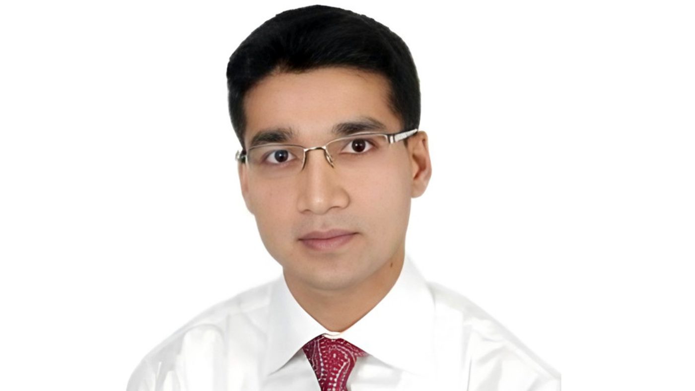 নির্বাচন