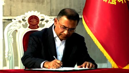 বুধবার সচিবালয়ে প্রথম অফিস করবেন নতুন প্রধানমন্ত্রী Office