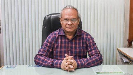 অসুস্থ হয়ে হাসপাতালে ভর্তি রুহুল কবির রিজভী Rijve