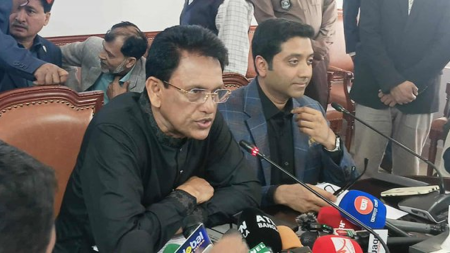 শিক্ষামন্ত্রী মিলন